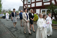 Feier der 1. Heiligen Kommunion in Sankt Crescentius (Foto: Karl-Franz Thiede)